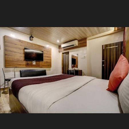 Hotel Green Park Βομβάη Εξωτερικό φωτογραφία